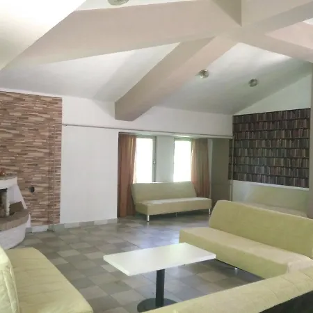 Toni's Mount Orman Evi *